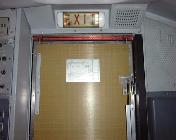 Boeing B-727 Security Door
